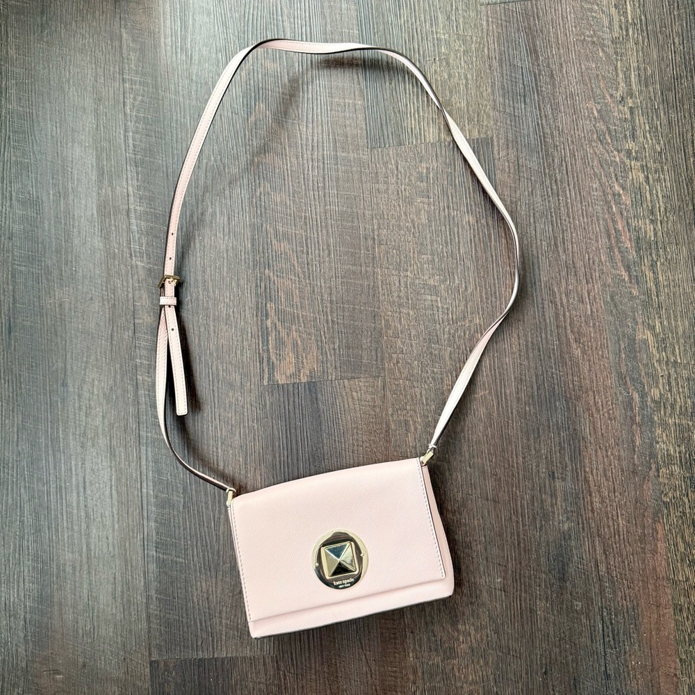 Chic Blush Pink Crossbody Bag with Gold Accent Handbag Purse Wallet Small